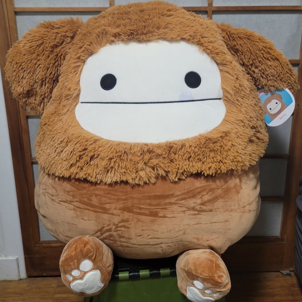 XXL Squishmallows Benny the Bigfoot Yeti plush 24”